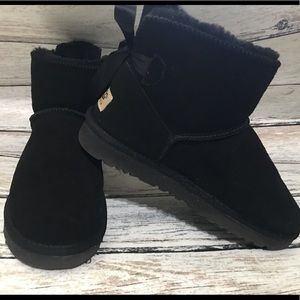 UGG Bailey Bow (mini)
